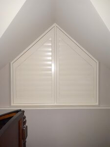 Shaped Blind