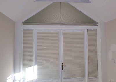 Shaped pleated blind Greystones