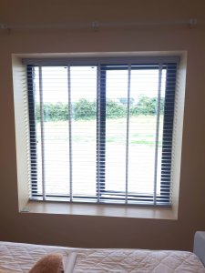 Blinds Louth