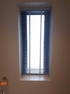 Blinds Louth