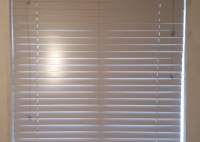 blinds greystones