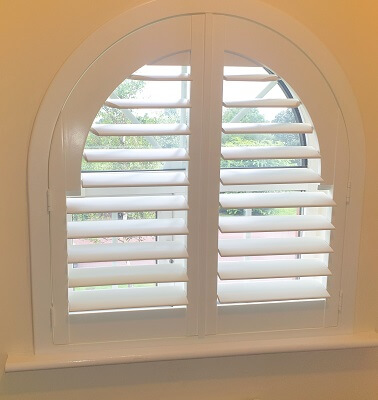 Moulden Bridge, Ratoath, Meath. Arch and Standard Plantation Shutters.