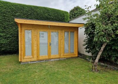 Garden Room Pleated Blinds