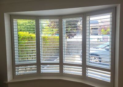 Soft White Shutters Hidden Tilt no Rod
